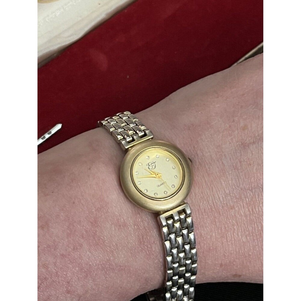 Elizabeth Taylor ET White Diamonds Watch New Battery 90s Promo